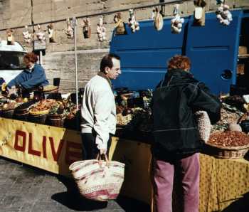 [ Market ]