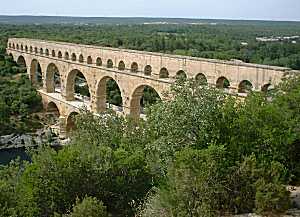 [ Pont du Gard ]