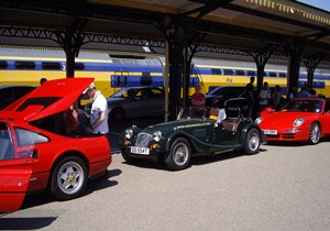 [ Low cars ]
